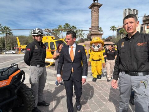 El secretario general de gobierno, Miguel Flores, confirma la disposición del Estado para negociar el presupuesto fiscal.