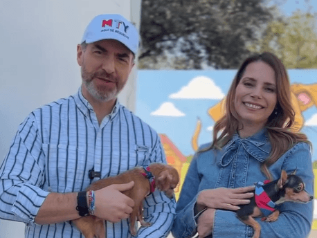 El Chihuatón Regio se realiza en Monterrey para fomentar la adopción de mascotas y ofrecer cartillas de vacunación.