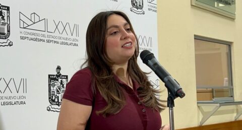 Una denuncia en contra del alcalde de García ha puesto en alerta a la comunidad sobre amenazas a una regidora.