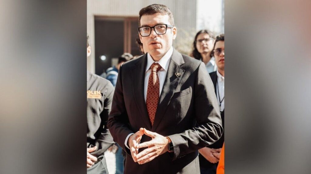 La bancada de MC desmiente las acusaciones políticas de Alito en relación a la detención de Karina Barrón.