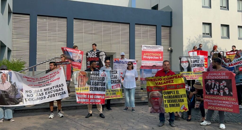 Los afectados por el caso Lobatón adjudican incumplimiento y amenazan con bloqueos en la metrópoli tras audiencia fallida.