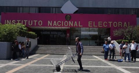 El INE valida afluencia digital para Morena, impactando su afiliación hacia las elecciones de 2026. Descubre los detalles clave.