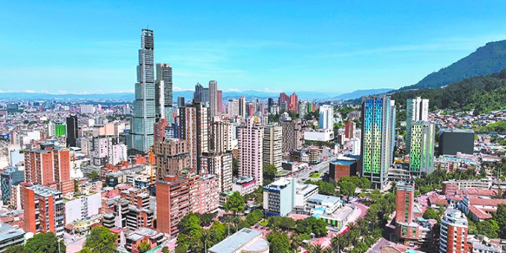 La inflación en Colombia sorprende con un 0.47% en mayo, mermando las expectativas. Analizamos el comportamiento de los precios.